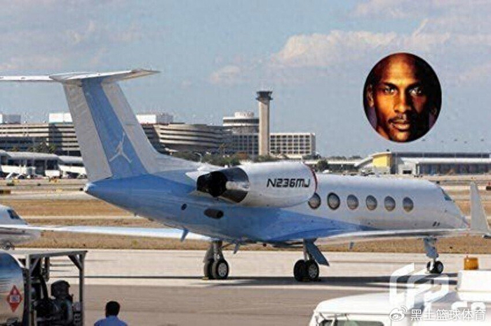 开运体育官网-乔丹的飞机，科比的飞机，杜兰特的飞机，没有对比就没有尴尬|科比·布莱恩特|凯文·杜兰特|詹姆斯|NBA|迈克尔·乔丹_新浪体育_新浪新闻