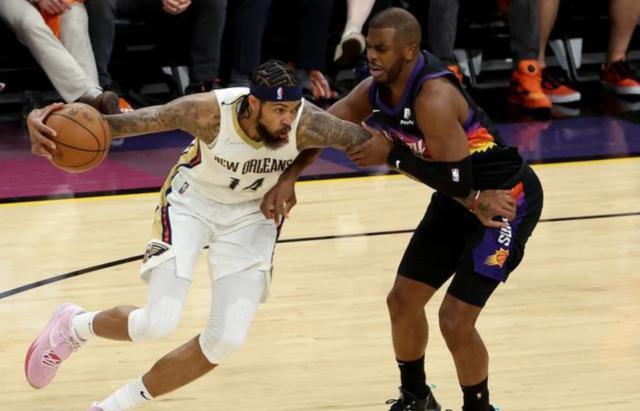 开云-两战下来毫无优势可言 布克受伤令太阳危机四伏