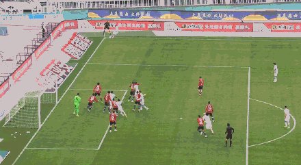 kaiyun体育-【中超】拉尔森助攻博阿滕破门 大连1比0力克重庆