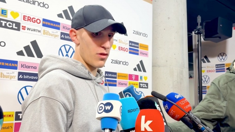 kaiyun体育-施洛特贝克：我和多特并未接近续约，凯尔离开后我需要和新总监谈