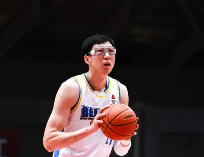 开云-北京66-81惨败浙江 球员评价：3人及格，6人低迷|浙江队|陈盈骏|张才仁|翟晓川|周琦_新浪体育_新浪新闻